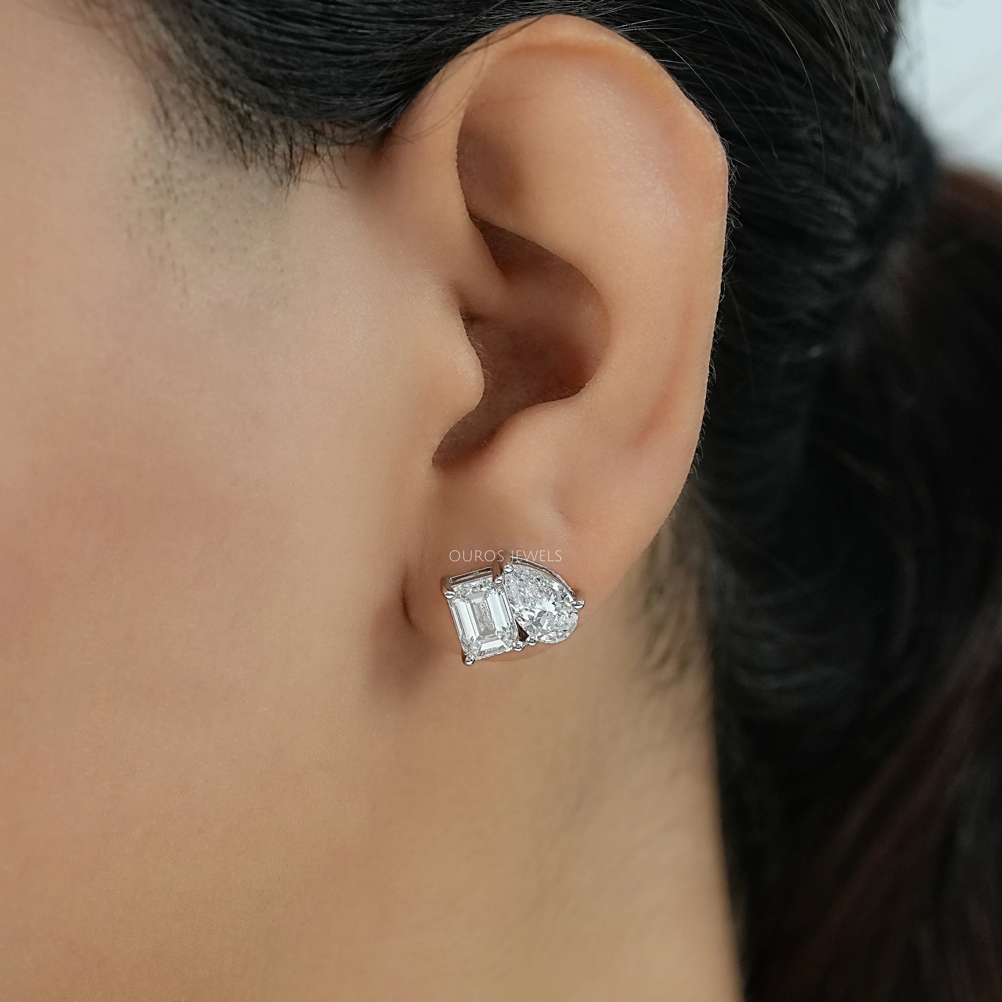 Emerald and Heart Lab Grown Diamond Toi Et Moi Earrings