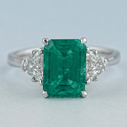 Green Emerald With Antique Diamond Three Stone Ring Ring