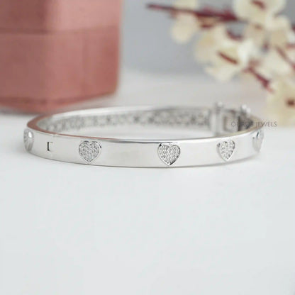 Heart Shape Round Cut Lab Grown Diamond Bangle
