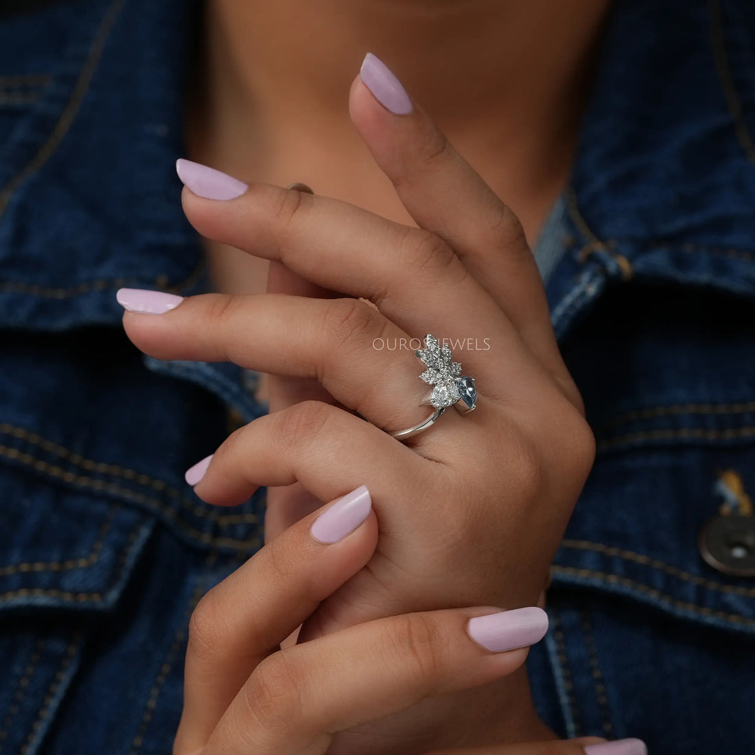 Flower Shape Blue Pear And Round Cut Cluster Diamond Ring Ring
