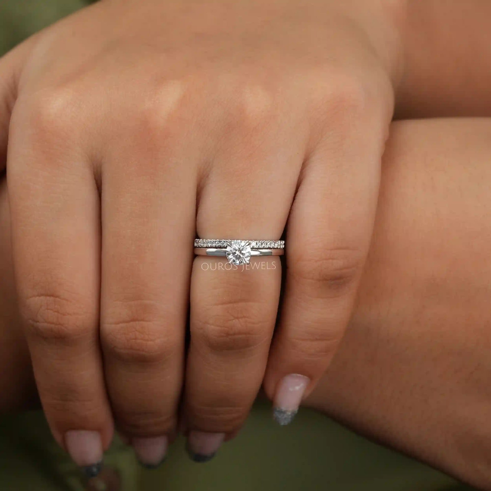 Round Cut Lab Grown Diamond Bridal Ring Set