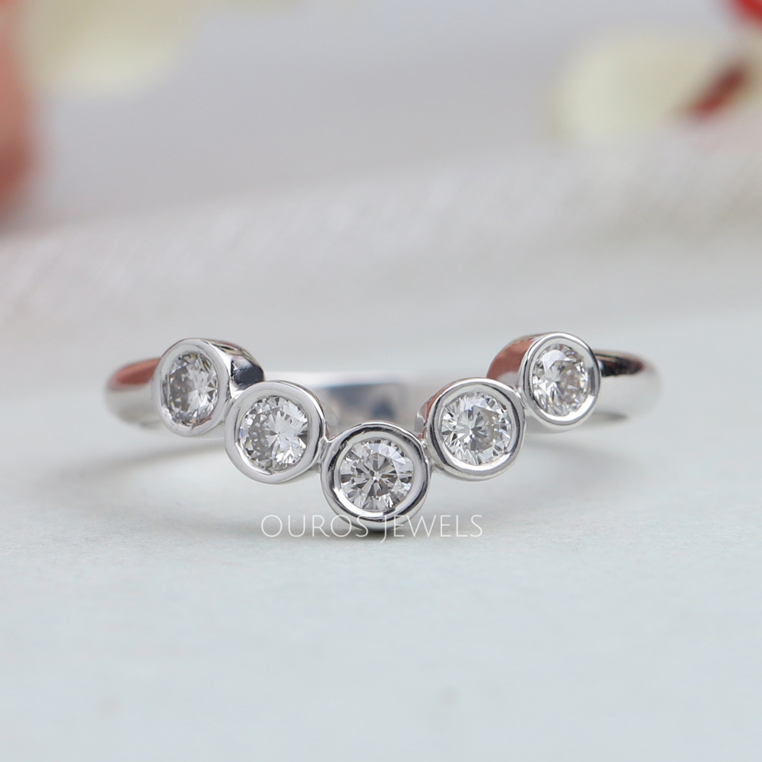 Bezel Set Round Cut Lab Diamond Curved Ring