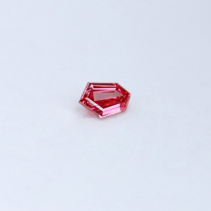 [Dazzling Looks Of Shield Diamond In Pink Color]-[Ouros Jewels]